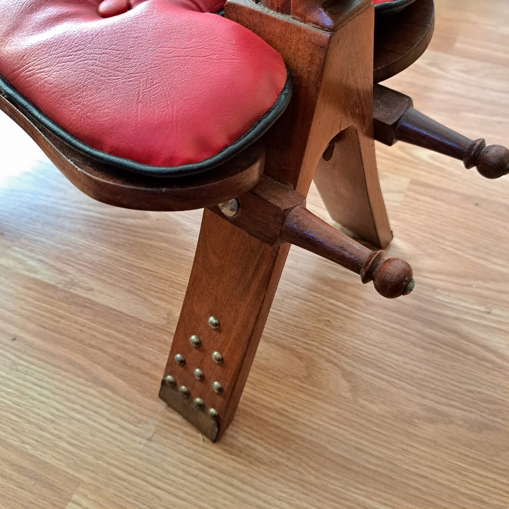 Vintage Camel Saddle Hide Footstool Ottoman Rare Wonderful Brass Trims - Picture 5 of 10